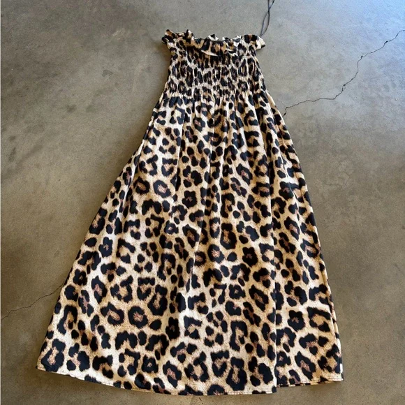 Leopard Print Smocked Maxi Dress - Black & Tan - Picture 1 of 2